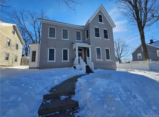 139 W Main St, Walden, NY 12586