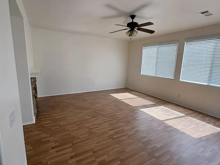 13185 Andrea Dr — Photo 9