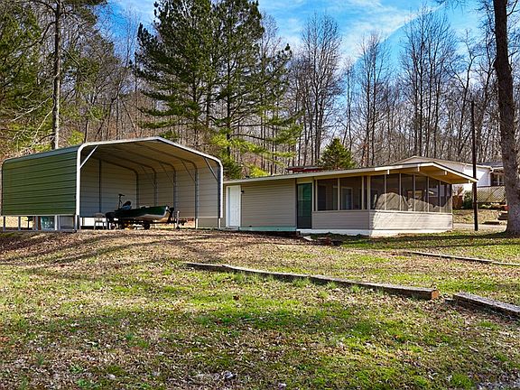 2nd image of 69 Pinehaven Dr