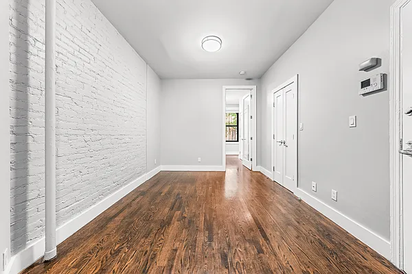 Rented by REAL New York | media 4