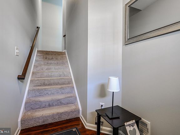 5th image of 15615 Sunningdale Pl