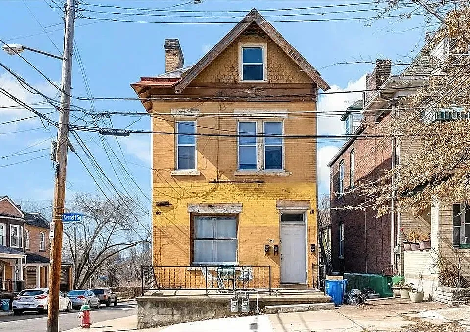 3101 Kennett Sq