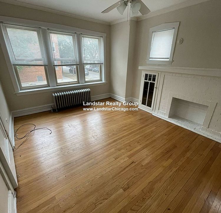 1st image of 4101 N Sacramento Ave APT 3