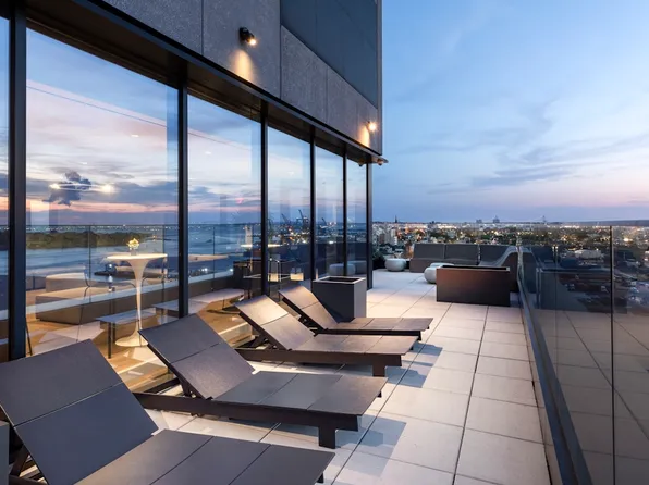 15 Bridge Park Dr image 12 of 30