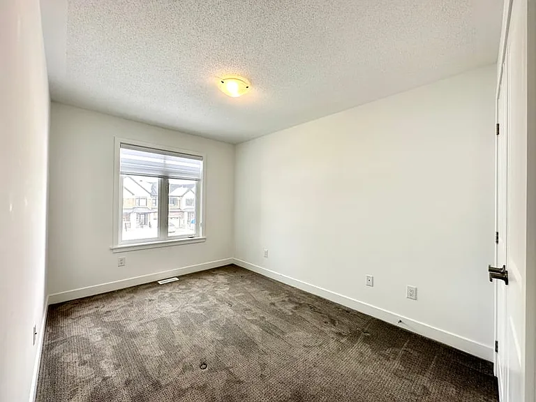 297 Joshua St — Photo 9