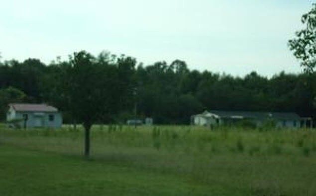 2nd image of 128 Needle Pointe Dr