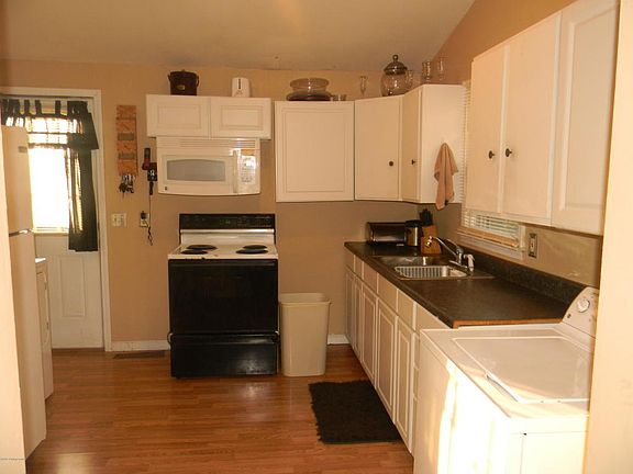 4th image of 5003 Monticello Ave