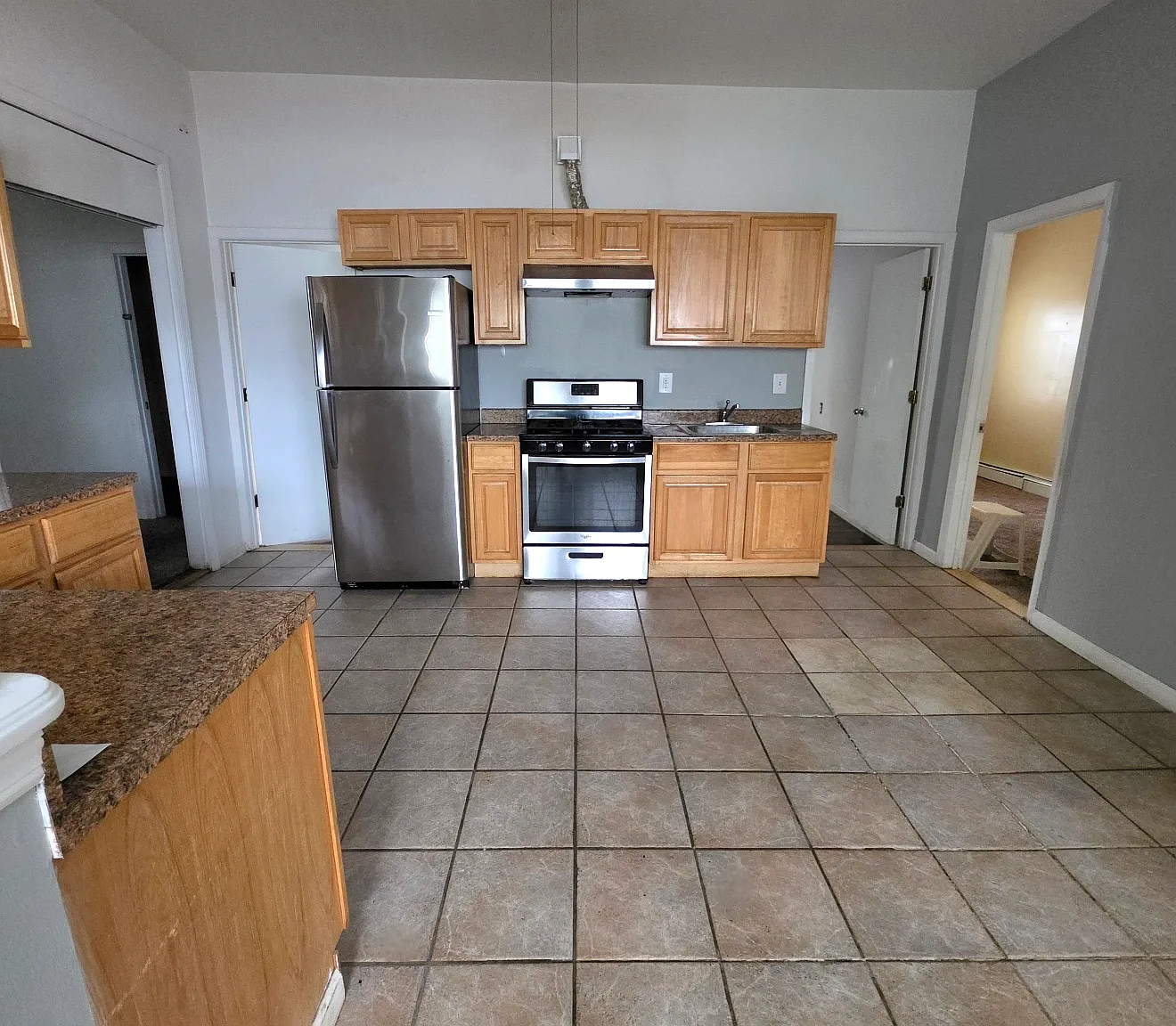 3 bed, $3,400 — Photo 1