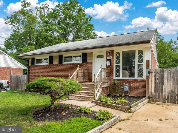 6404 Country Club Ct, Landover, MD 20785