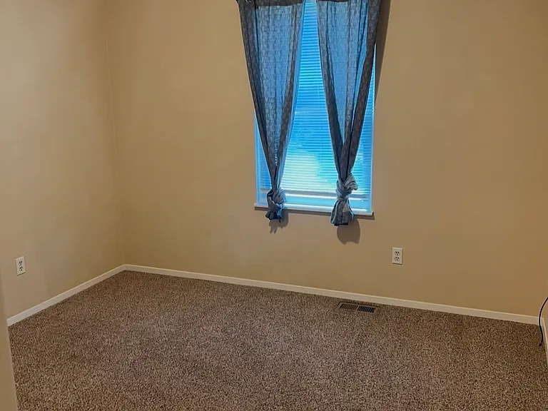 18 Duffy Ct — Photo 13