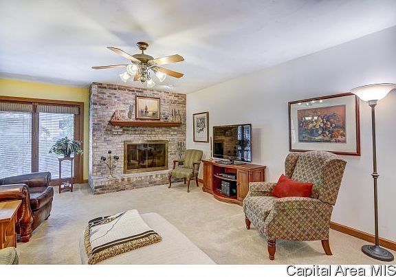 4th image of 536 Richmond Dr