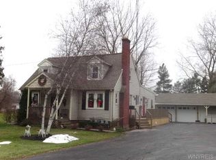 7286 Schultz Rd, North Tonawanda, NY 14120