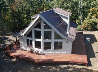 355 Edgeview Dr, Meadows Of Dan, VA 24120