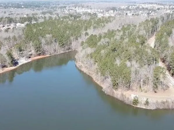 12425 Panhandle Rd, Hampton, GA 30228