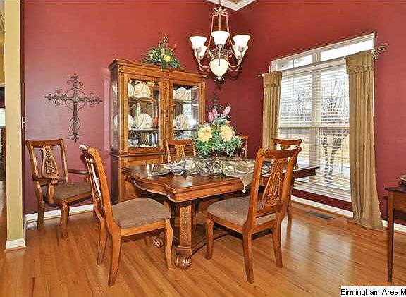 3rd image of 3156 Cahaba Park Dr