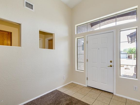 Front Entry Way