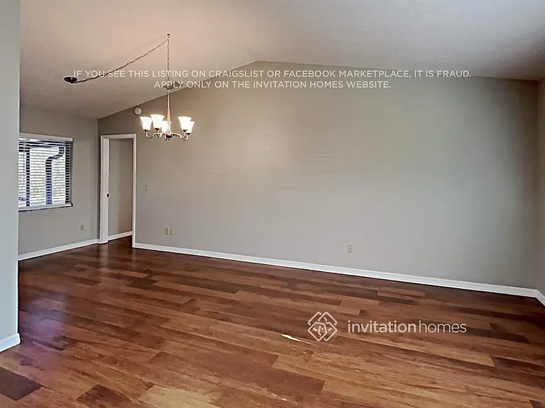 1009 Dishman Loop — Photo 8