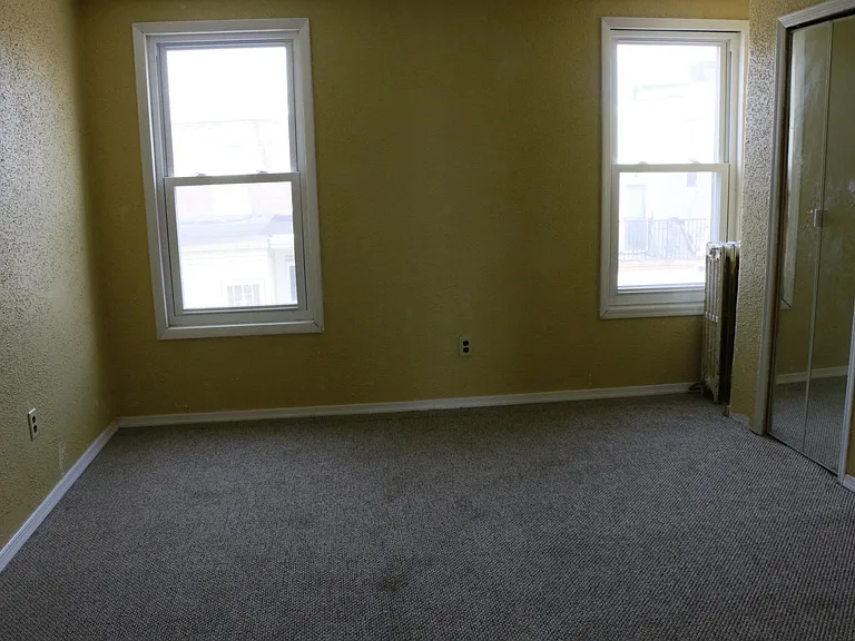 2454 S Millick St — Photo 7