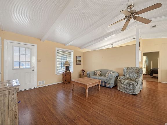 4th image of 3706 Petry Dr