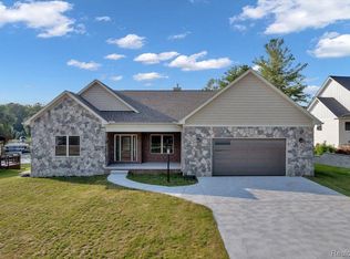 3756 Lake Lapeer Dr, Metamora, MI 48455