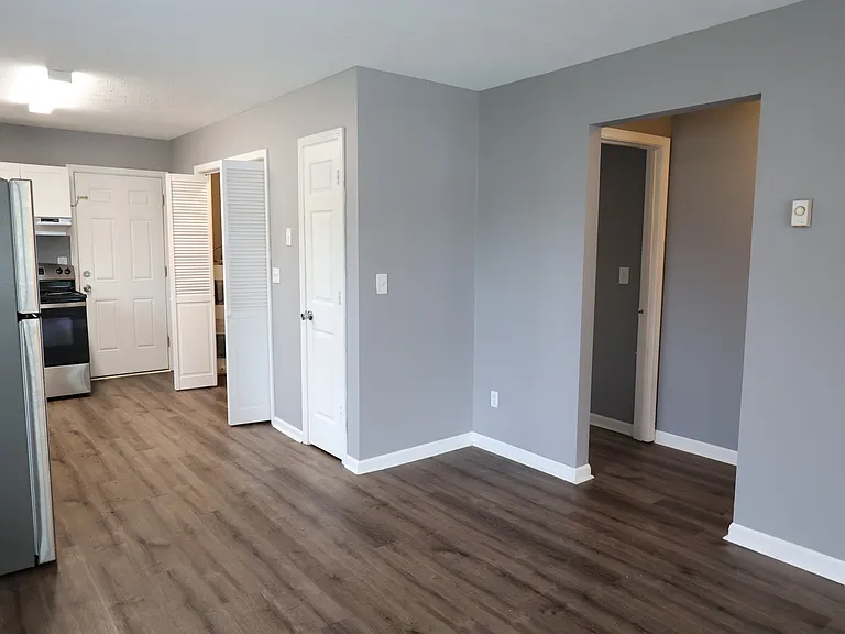 184 W Hayden Pike — Photo 12