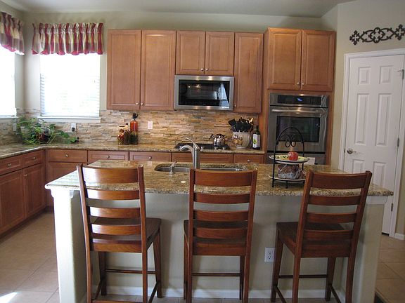 Granite counters. SS appl