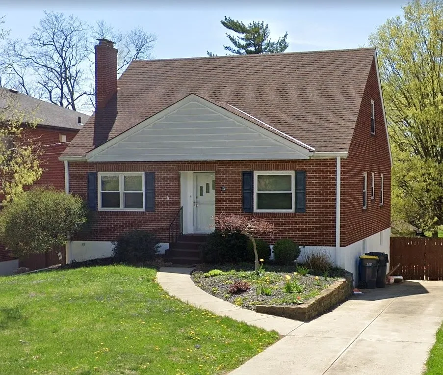 43 Price Ave photo 1