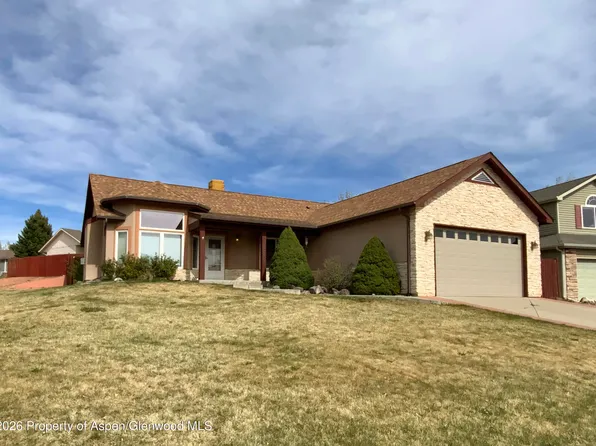235 Ponderosa Cir, Parachute, CO 81635