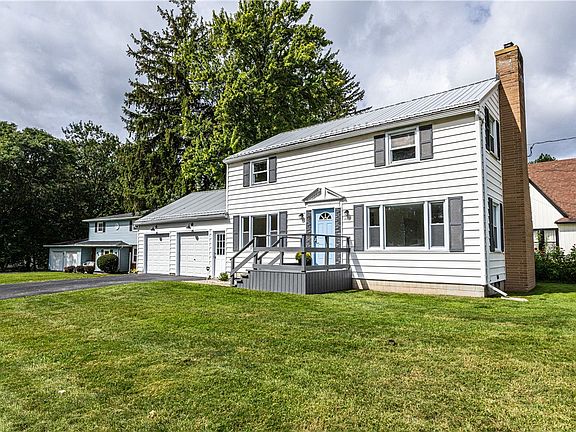 2nd image of 2117 W Ridge Rd