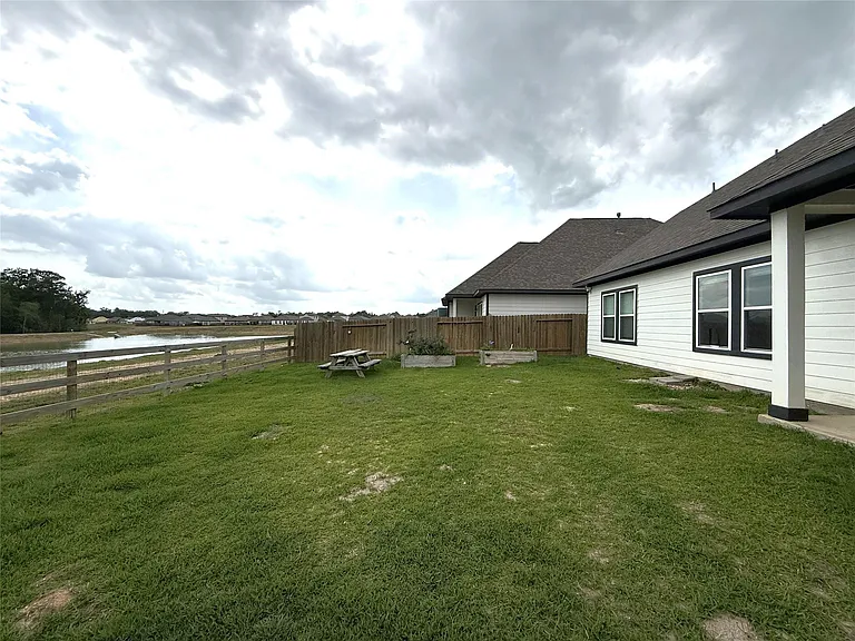 11707 Eclipse Dr — Photo 46