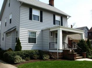 1083 Sylvan Ave, Lakewood, OH 44107