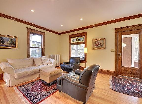 2nd image of 3537 1st Ave S