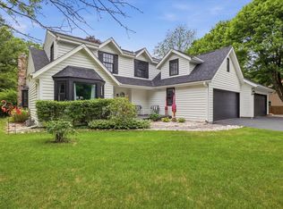 423 Bron Derw Ct, Wales, WI 53183