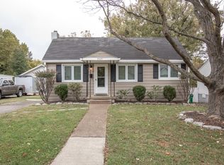 9321 Berry Ave, Saint Louis, MO 63144