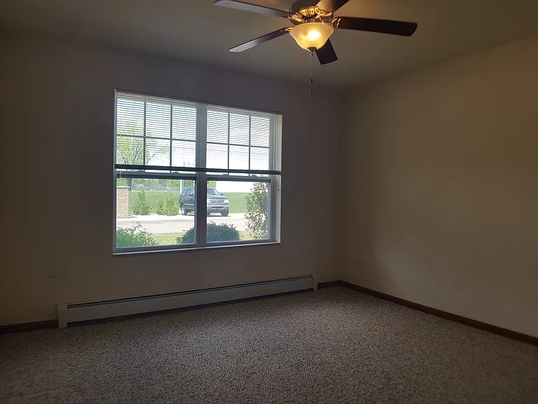 200 Buehler Ave #10 — Photo 12