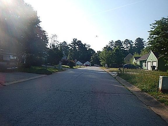 4th image of 1234 Shelton Way #L26