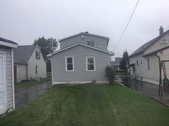 3rd image of 125 Barnsdale Ave