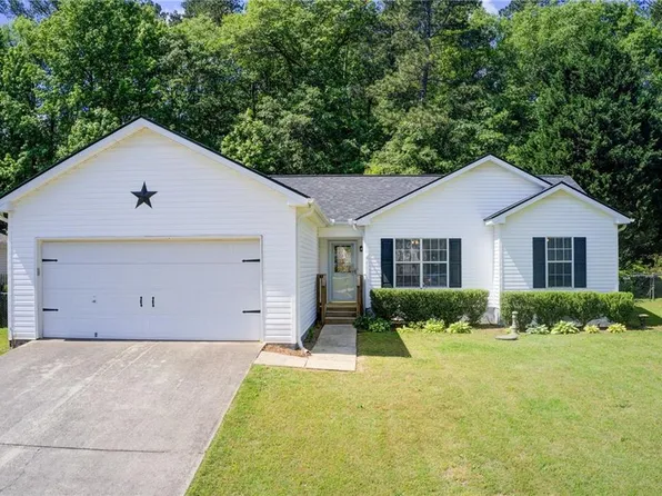 333 Mary Alice Dr, Winder, GA 30680