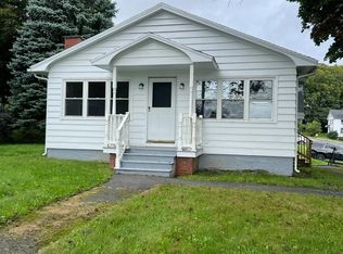 390 N Main St, Brewer, ME 04412