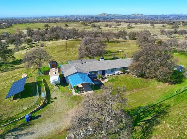 33400 Barn Owl Rd, Raymond, CA 93653