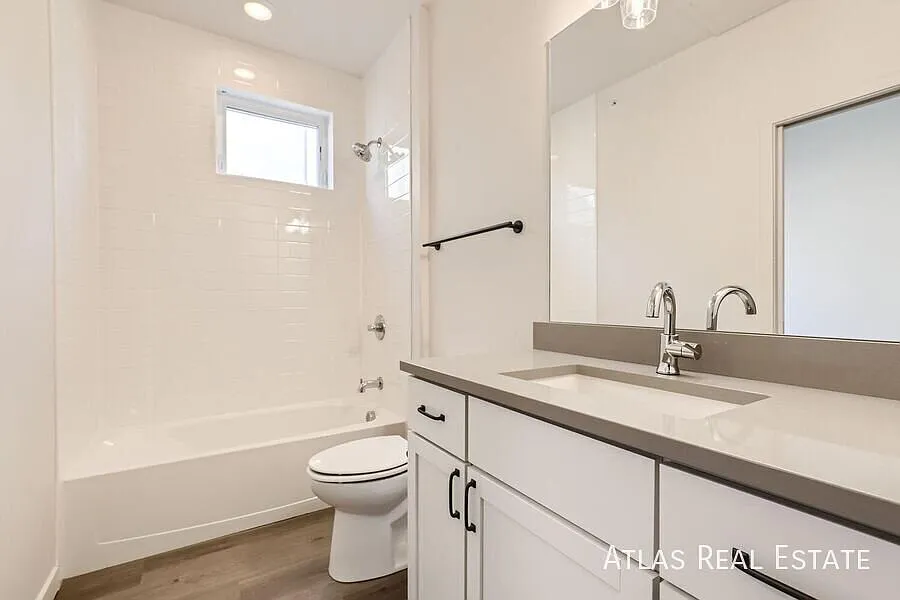 Two Months Free! Modern Living At 3830 N Olive Street Updated Apartment Near Rino — Photo 4