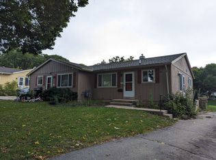 1307 Loreen Dr, Madison, WI 53711