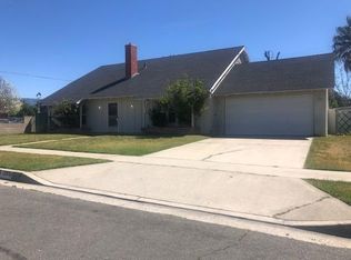 1385 N Pampas Ave, Rialto, CA 92376