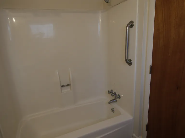 216 East Ave #1 — Photo 10
