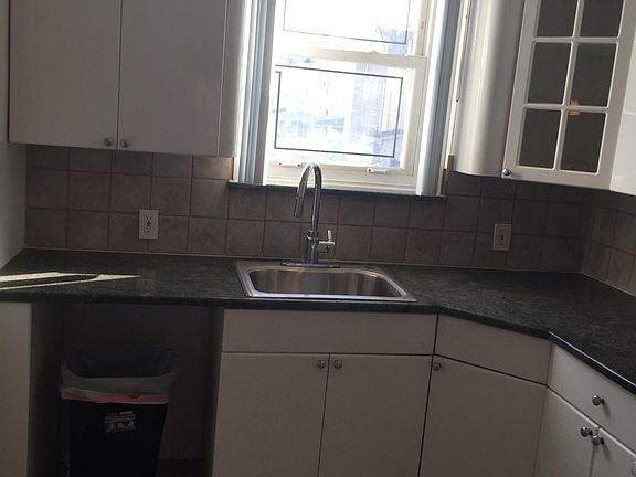 2nd image of 3619 Avenue S