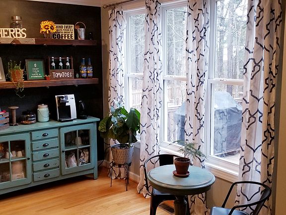 Coffee bar