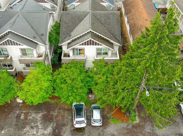 10309 Midvale Ave N #B, Seattle, WA 98133