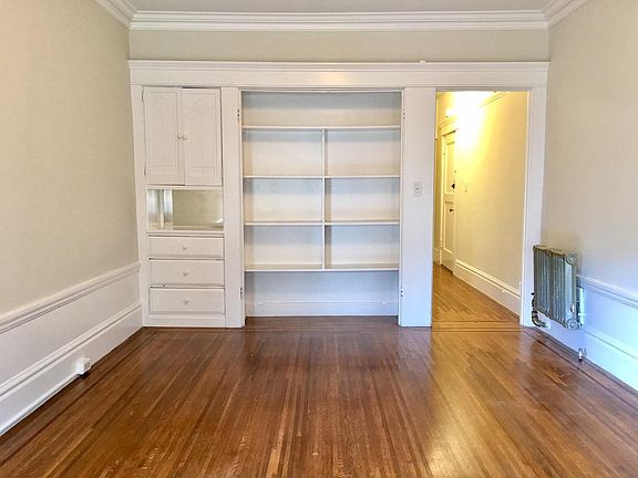 2nd image of 890 Geary St APT 26