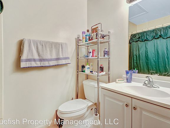 5th image of 27732 Pierce Ave
