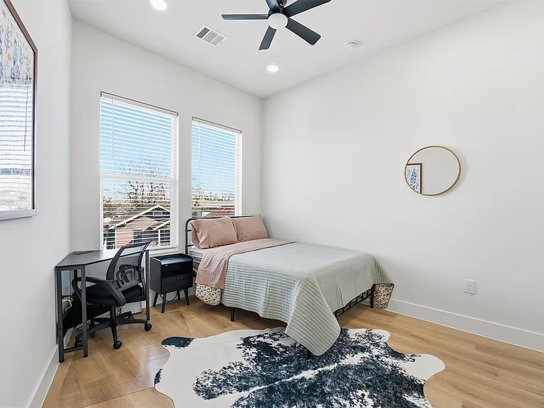 4206 Fox St — Photo 20